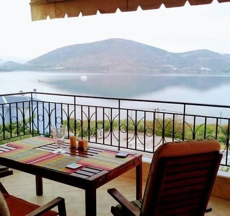 Ruby'S House Apartment Chalkida Ngoại thất bức ảnh