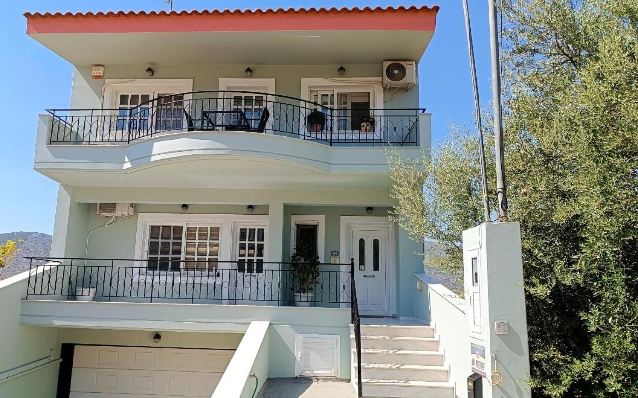 Ruby'S House Apartment Chalkida Ngoại thất bức ảnh